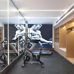 Jinglai Zhenxuan Shanghai Tongji Hospital Xincun Road Subway Station Hotel